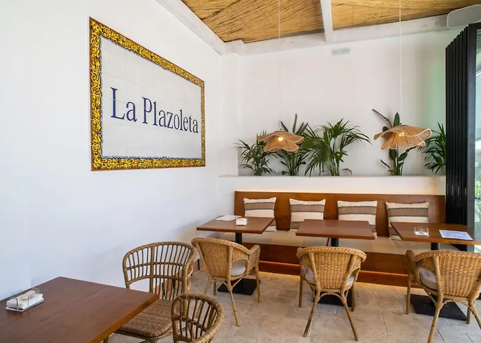 Hotel Dona Lola Zahara