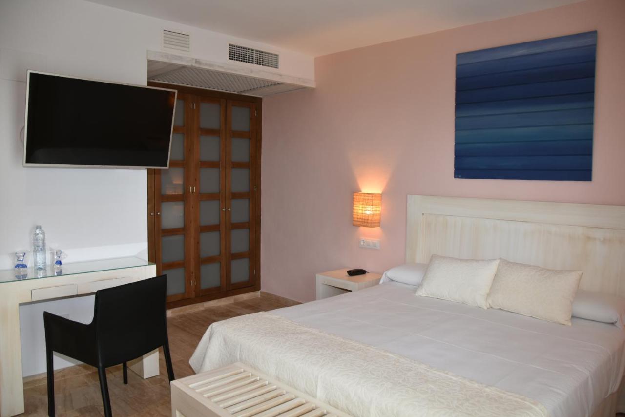 Dona Lola Zahara 4* Zahara de los Atunes